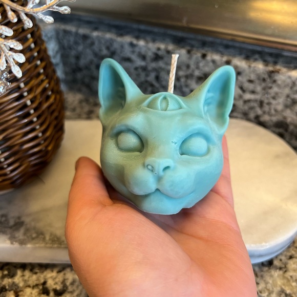 Third Eye Cat Candle- Grapefruit Mint - Picture 5 of 5